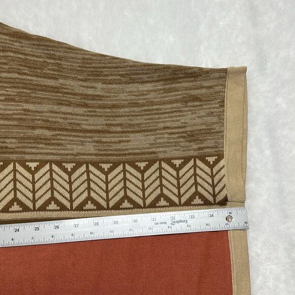 Forever 21 Aztec Sweater Wrap Womens Sz Small Muted Beige Tan Salmon Slv Holes - Picture 6 of 6